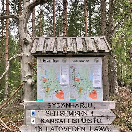 Seitsemisen Torpat Log Chata
